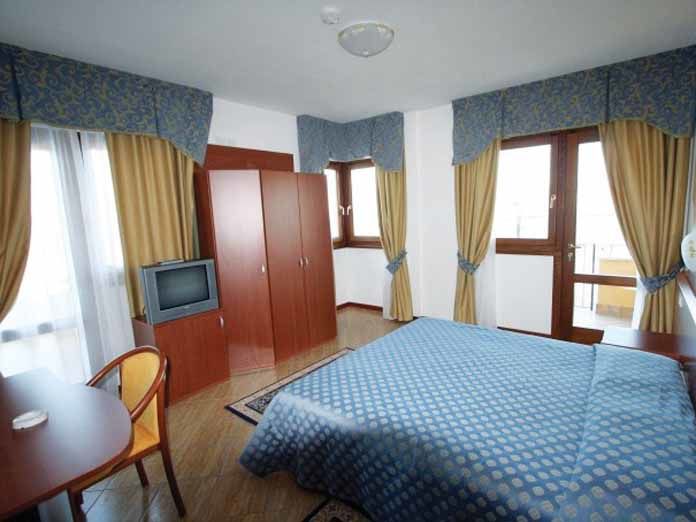 Hotel Garda Bellevue 4*